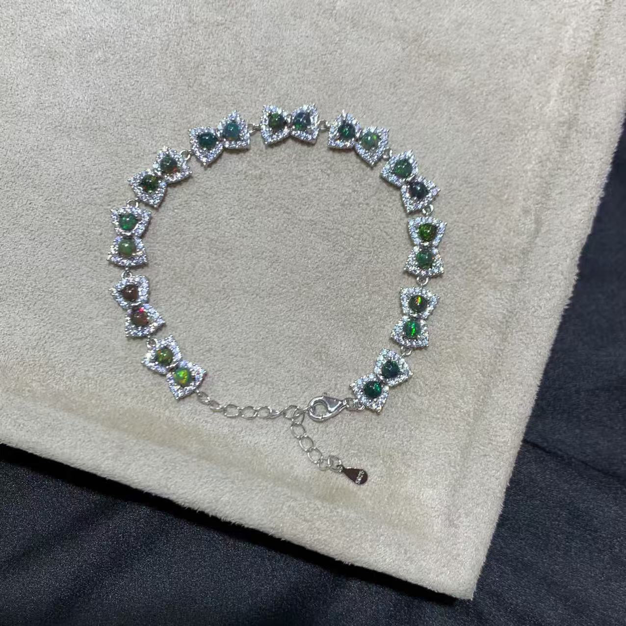 925 Sterling Silver Opal Bow Shaped Chain Beacelet