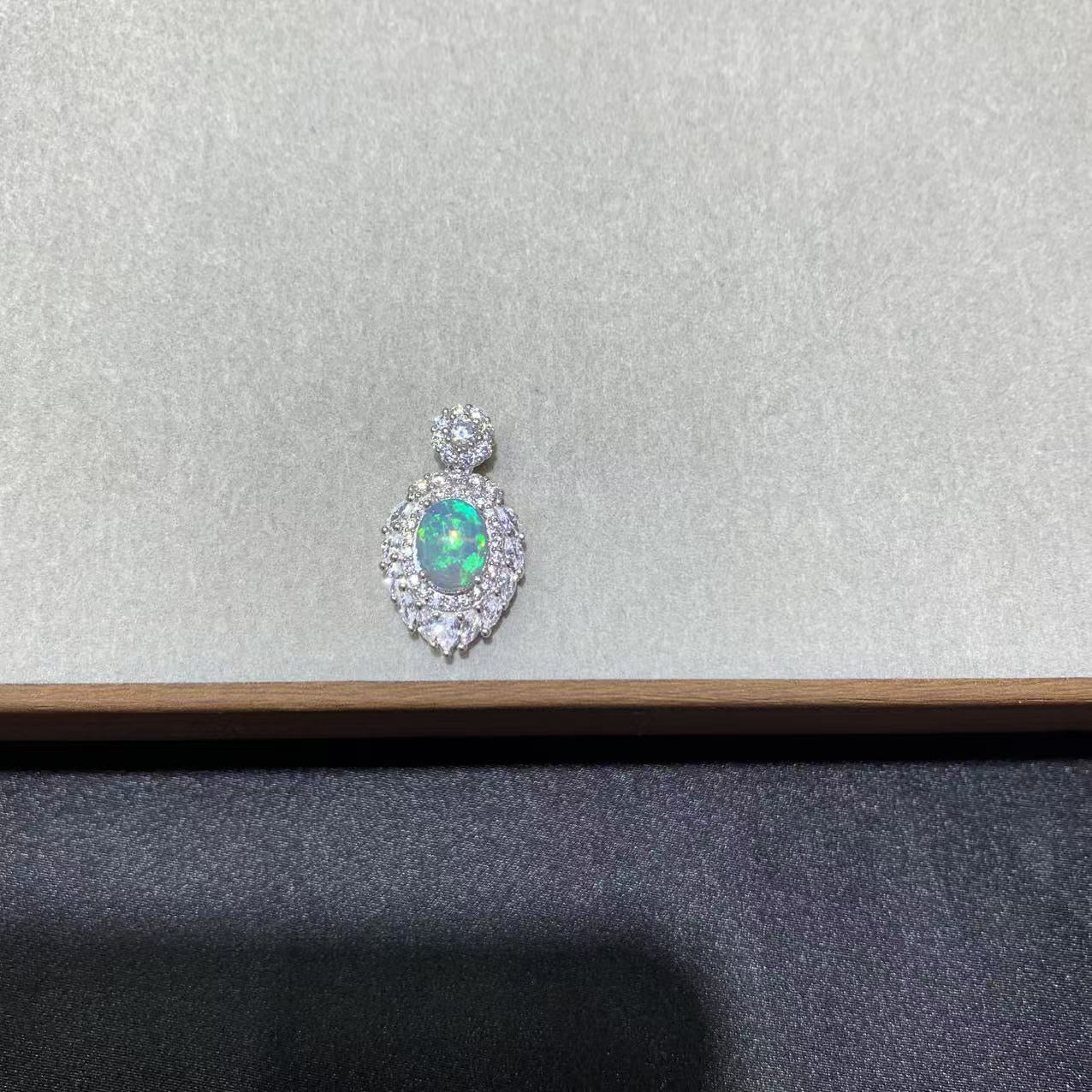 925 Sterling Silver Vintage Halo Opal Dangle Charm Pendant