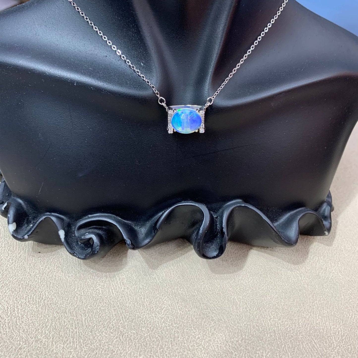 925 Sterling Silver Opal Pendant Necklace