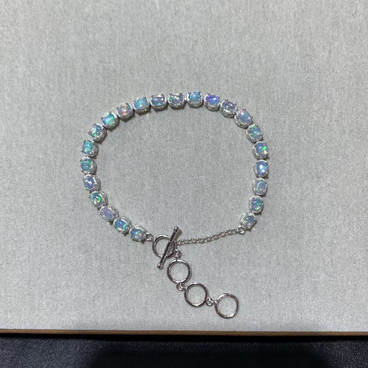 925 Sterling Silver Oval Opal Cabochon Chain Beacelet