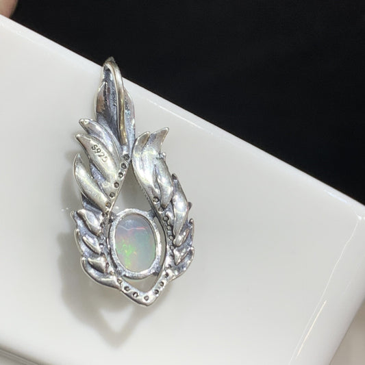 925 Sterling Silver Vintage Oxidized Feather Opal Pendant