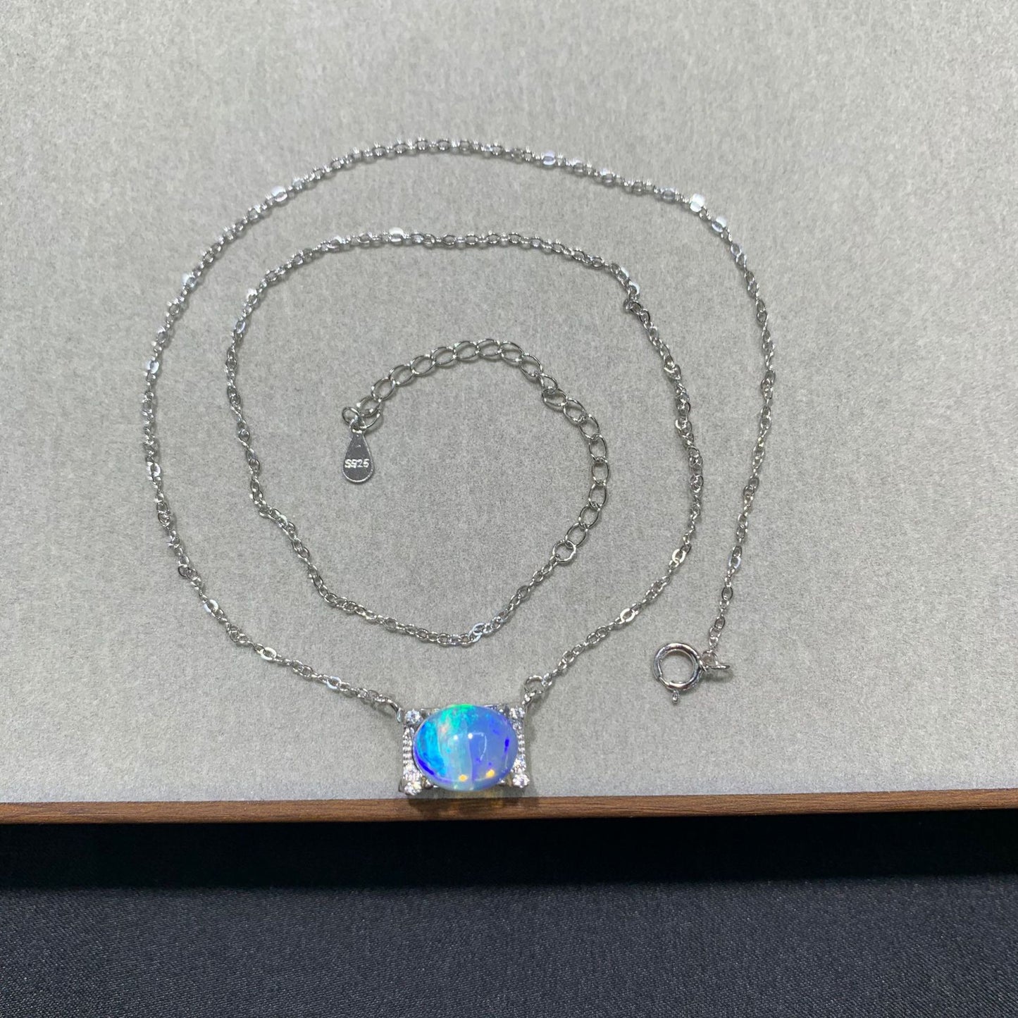 925 Sterling Silver Opal Pendant Necklace